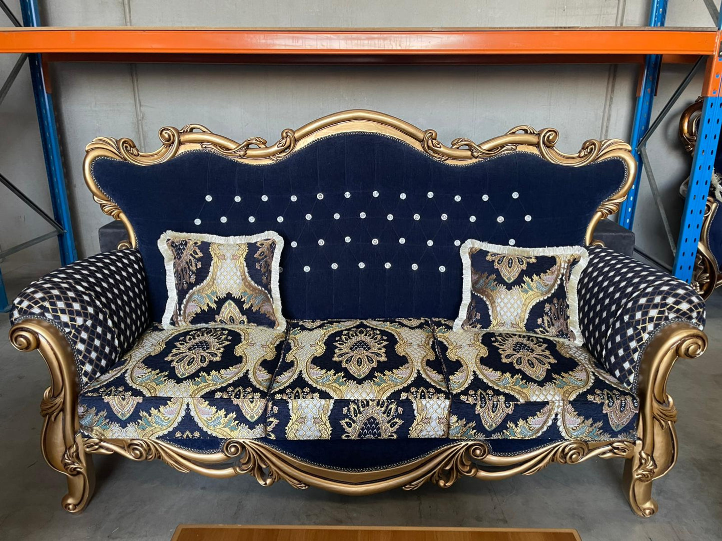 Medna 7-Seater sofa set – Hand-Carved Hardwood & Matching Tables