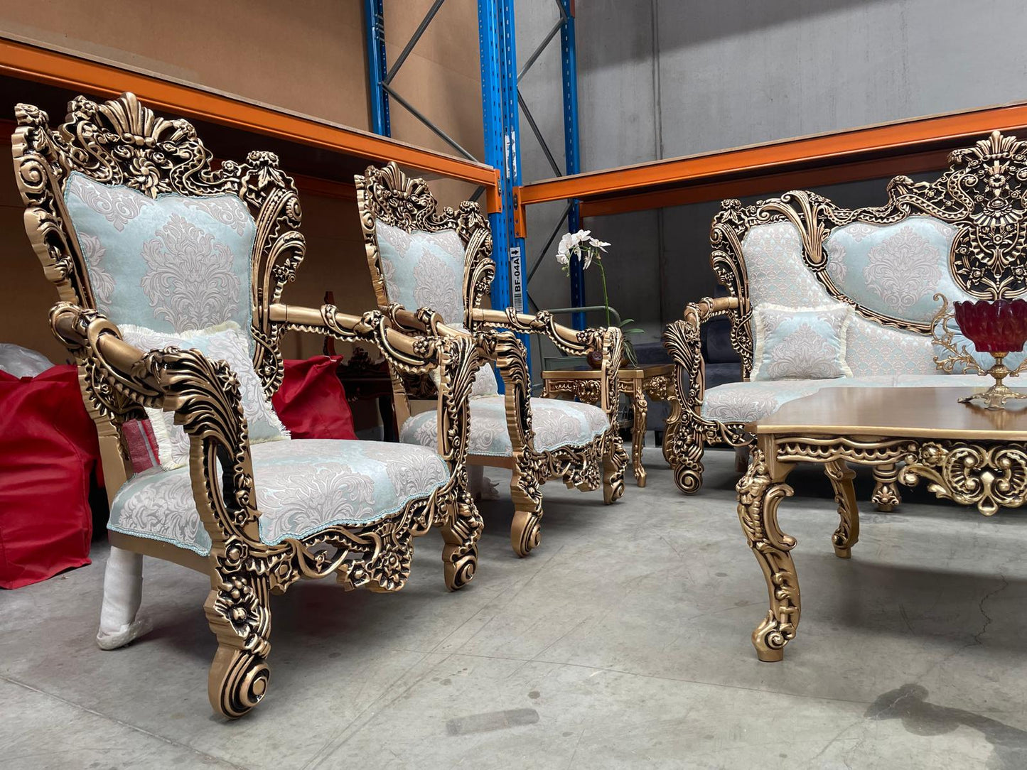Karchangi 7-Seater Sofa Set – Exquisite Craftsmanship & Luxury